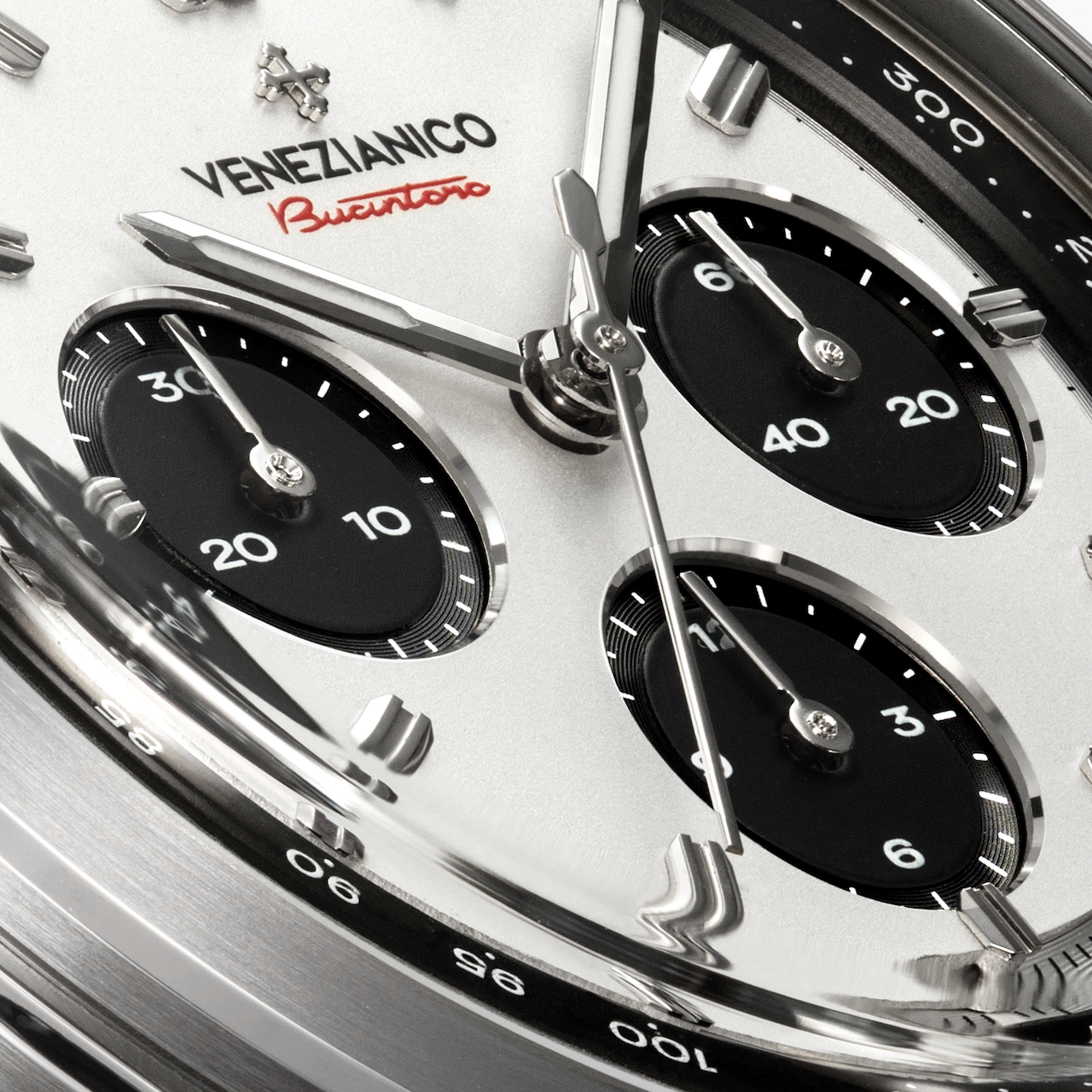 Zegarek Venezianico Bucintoro Tricompax 8221510C 42 mm z